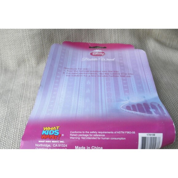 NEW by DISNEY PRINCESS BUBBLE WAND TOY (AGES 3+) - Picture 7 of 8